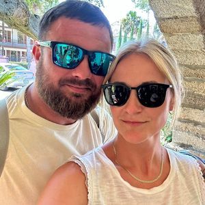 Meet your Posher, Casey